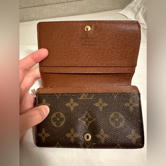 Louis Vuitton Wallet - Picture 6 of 12
